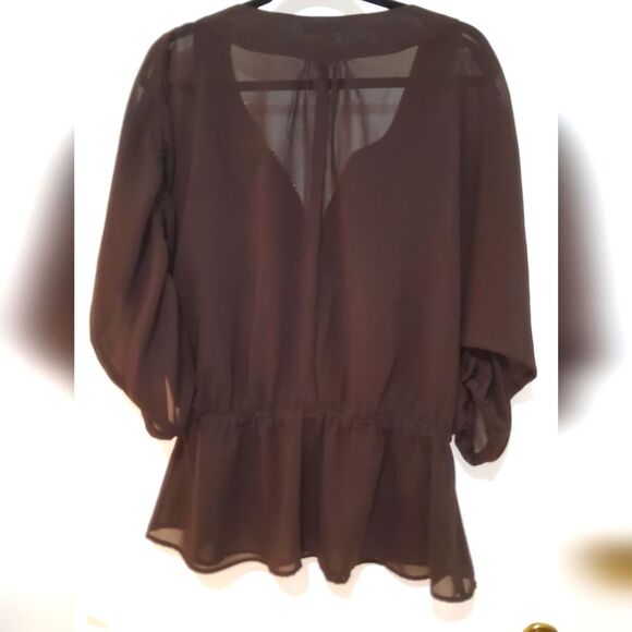 Adrienne Vittadini Blouse.    LTOP287 - Picture 2 of 3